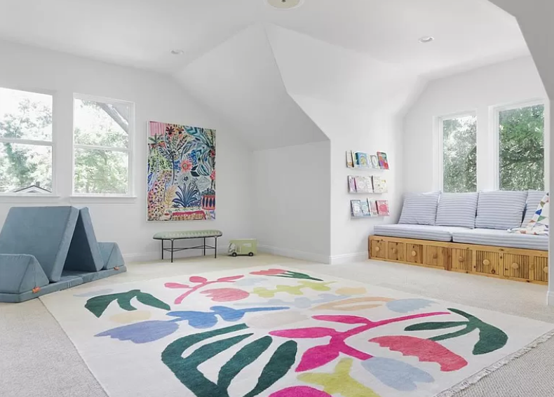 MĀK Oushak Rug- Grassy Green